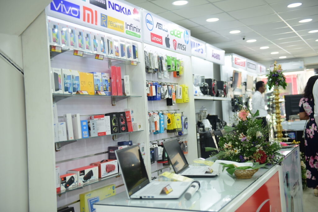 About Us - Hasthi Holdings (Pvt) Ltd